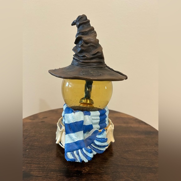 Harry Potter Ravenclaw Hogwarts Sorting Hat Water Globe San Francisco Music Box - Picture 7 of 9